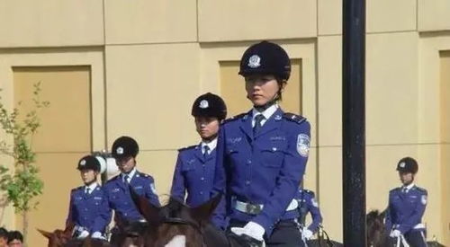 骑马上岗的女警察 米粒分享网 Mi6fx Com