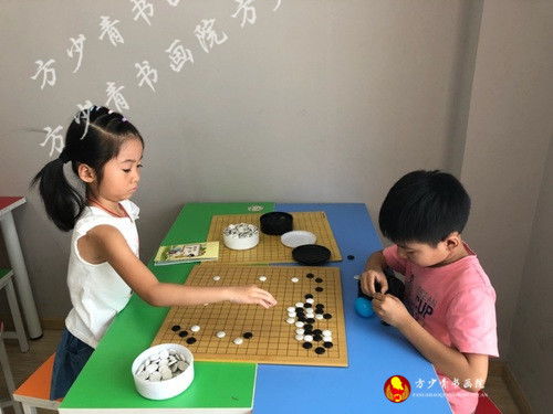 强烈不建议让小孩学围棋