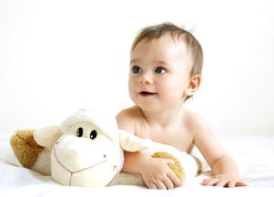 四个月的宝宝发育标准(四个月宝宝发育标准)