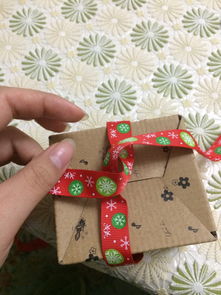 盒子带子怎么弄好看 礼物盒上面绳子怎么系