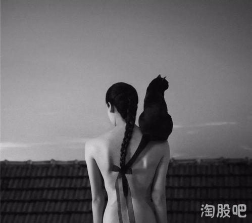 100位美女 100张摄影大师的黑白人像,感受女性经典的魅力