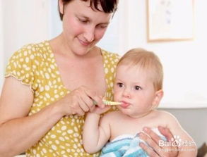 如何给宝宝刷牙 