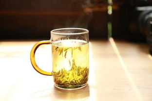 玻璃杯泡茶喝的好处与坏处是什么 