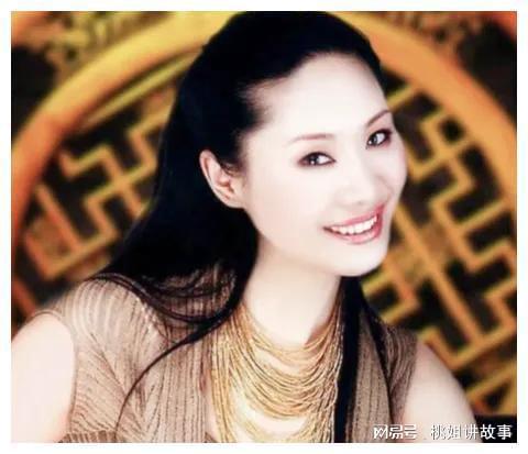 歌手于文华 与前夫李凡不欢而散,带女儿再嫁网恋,如今幸福美满