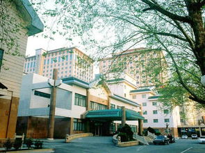 济南珍珠泉宾馆,济南珍珠泉宾馆离哪个高铁站近
