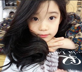 韩国8岁女孩被称最美女童