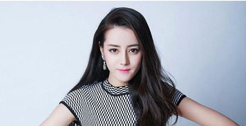 4位颜值超高的混血女星,杨颖昆凌上榜,她也是混血儿