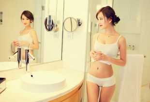 绝色美女性感私房照 浴缸中的可爱小美人