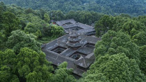 峨眉山全山寺庙今起开放,这些应该都是你想要的