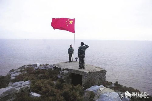 小学语文试卷中将李子柒视为与袁隆平齐名的风云人物,袁隆平配得上风云人物,李子柒呢