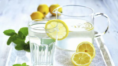 柠檬水可以降尿酸吗,柠檬水可以降尿酸吗?