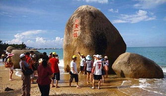 天涯海角到底怎么样？有人说就几块石头，没什么好看的好玩的，求去过的经验，真实感受！！