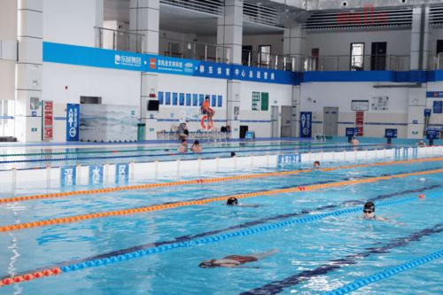 解暑清凉好去处 柳州市首个获A级证书游泳馆落户柳东 你去过吗
