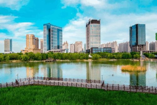 郑州县 市 区最大 新郑市五年城市建成区面积 长了一倍