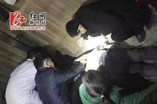 小伙充电玩手机不幸被雷击身亡,手机成碎片