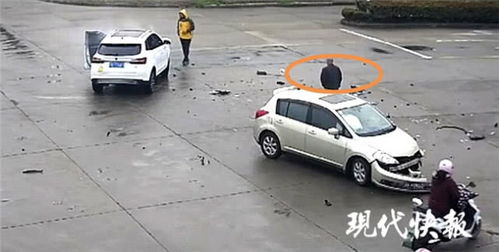 淮安一男子无证驾驶撞车 找人顶包却忘了自己是光头