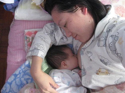 新生宝宝24小时内都在做什么 孕妈早知道,分娩时心里有底