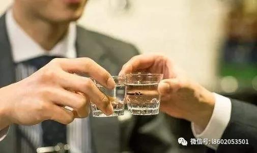 喝啤酒后口渴怎么回事