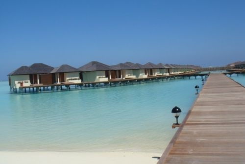 马尔代夫天堂岛攻略,马尔代夫天堂岛简介：绝美海岛的奢华之旅，让你尽享浪漫与奢华