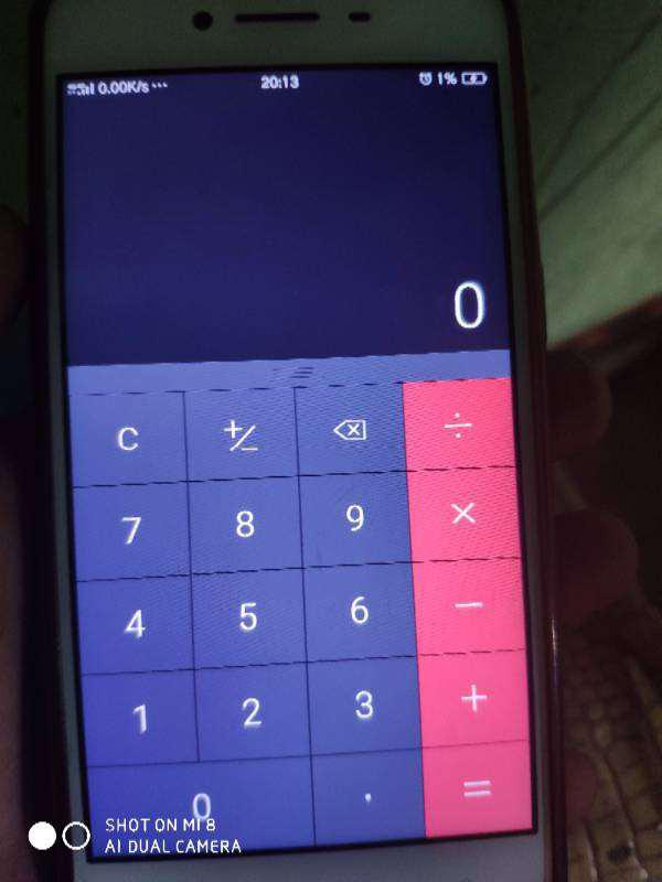 oppo手机中计算器转件屏幕怎么变成黑色了怎么变白 