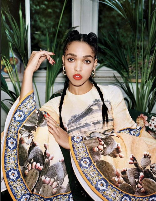 FKA twigs 怪美摩羯不设限