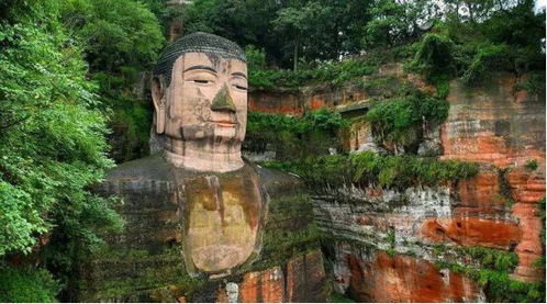 外地游客第一次去四川旅游,看乐山大佛沉默了 门票70值不值