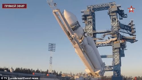 俄发射苏联解体以来最大火箭,高64米重761吨,震惊欧美