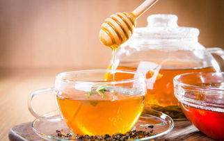 蜂蜜茶的功效与作用,喝蜂蜜茶的利与弊?
