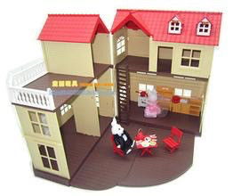 家里盖了新房子,房顶是红色的彩钢板,房檐和墙体染什么颜色比较好 