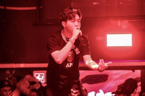 OWEN欧阳子文发布首张个人专辑 拿捏 探索中国风Hiphop突破可能