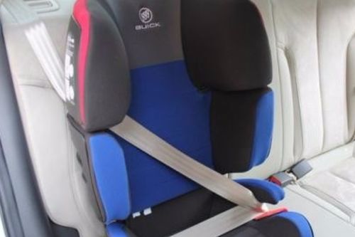 简单安全带的安全座椅怎么安装方法 