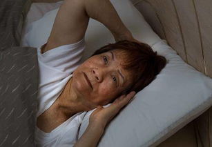 睡眠长短决定寿命 60岁老人睡多久才好 建议不要超过这个数 