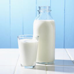 很多喝牛奶习惯是错误的 看看你是否也中招 