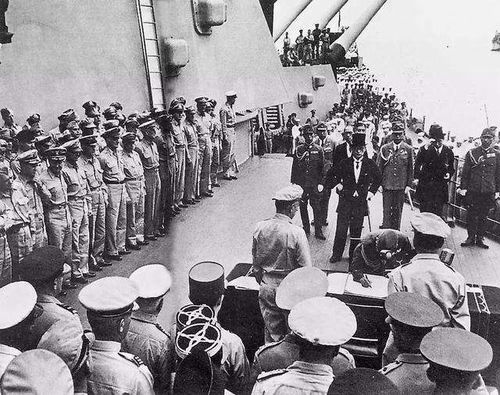 8月15日日本投降日,日本是什么时候 宣布投降的?