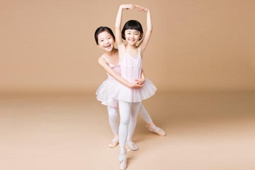 学芭蕾舞的最佳年龄是几岁 