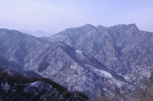 雪后爬秦岭,突然看见山谷里的千年古道,沿路可穿越秦岭到汉中