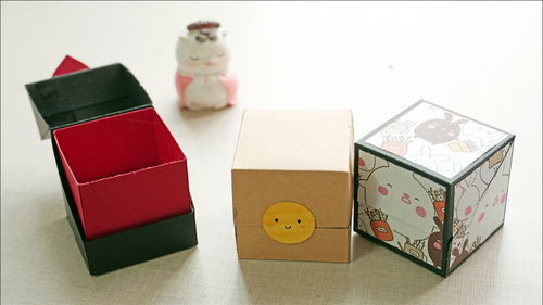 礼物盒子不用买,自己用卡纸就能做一个,简单又精致 