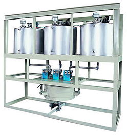 液体配料系统是一种自动化的配料系统，可以用于将各种液体成分按照一定的比例混合在一起