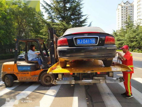 肥城违停拖车继续进行中 请规范停车