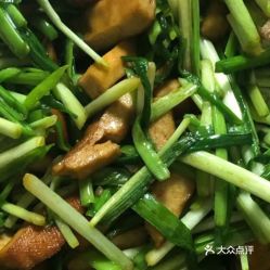 小红楼川味饭馆的蒜苗炒豆干好不好吃 用户评价口味怎么样 哈尔滨美食蒜苗炒豆干实拍图片 大众点评 