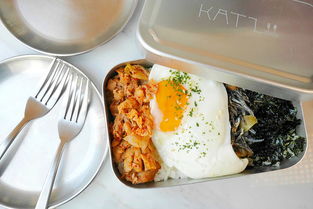 台中人气韩式餐厅 品嚐韩国小学生的 手摇 铁盒便当