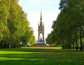 揭秘伦敦海德公园：一个充满历史与魅力的绿色宝藏