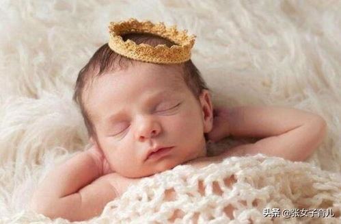 宝宝晚上睡觉为什么爱出汗呢 有可能是宝妈的错,别不信