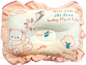 婴儿的枕头 三个月婴儿枕头怎么选择