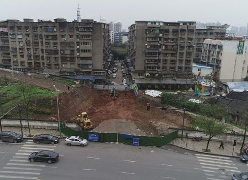 四川南充顺庆和平路街道