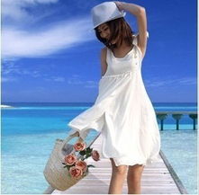 8015 2012新版 女装连身裙沙滩裙甜美娃娃白色背心连衣裙子 