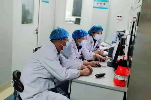 青海红十字医院核酸检测员 做守卫健康的 扫雷兵