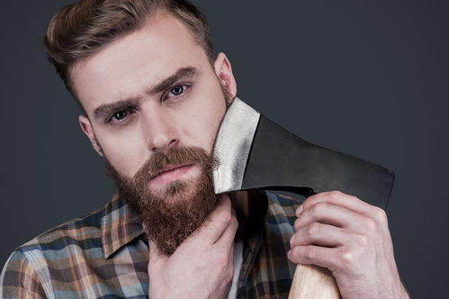 男性刮胡子次数和寿命有关 医生 两个时间段,但愿你能忍住