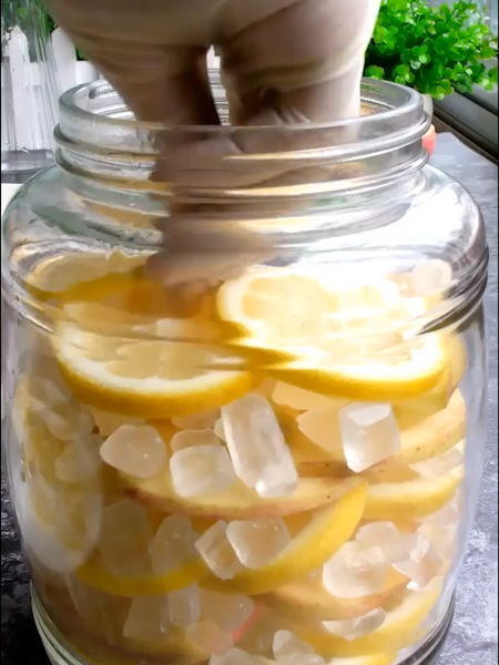 柠檬苹果醋的做法