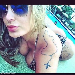 andressa urach fil porno,Andressa Urach: A Deep Dive into the World of Porno